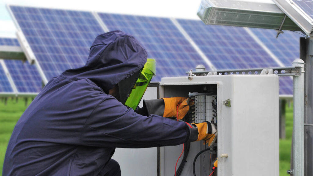 EPC Solar professional repair and replacement services